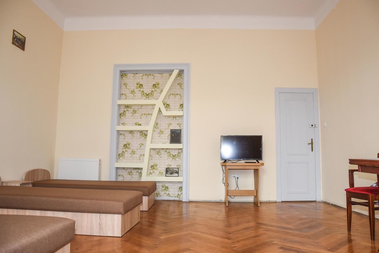 Хостелы Hostel BIELSKO Бельско-Бяла-32