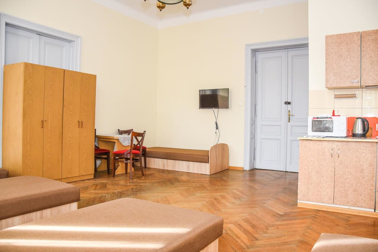 Хостелы Hostel BIELSKO Бельско-Бяла-38